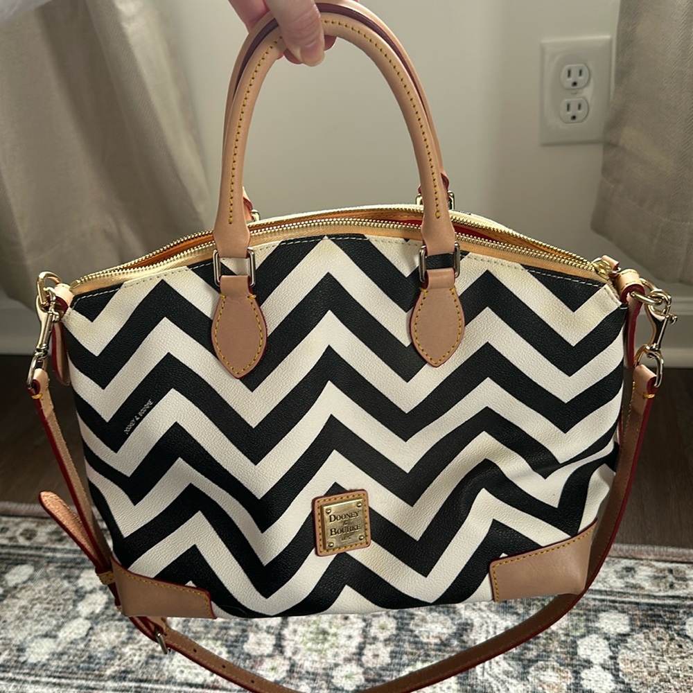 Dooney & Bourke white and black chevron purse